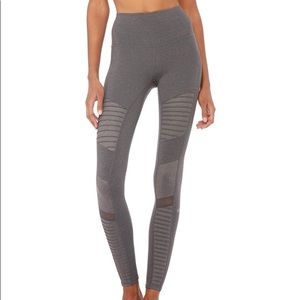 SOLD Alo Yoga Moto Leggings